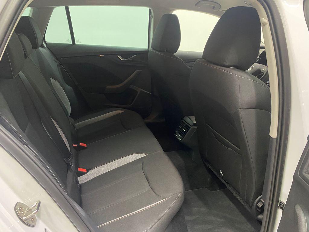 Skoda Scala 1.0 TSI Selection DSG 85 kW (115 CV) - 5