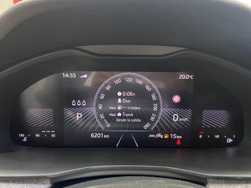 Skoda Scala 1.0 TSI Selection DSG 85 kW (115 CV) - 11