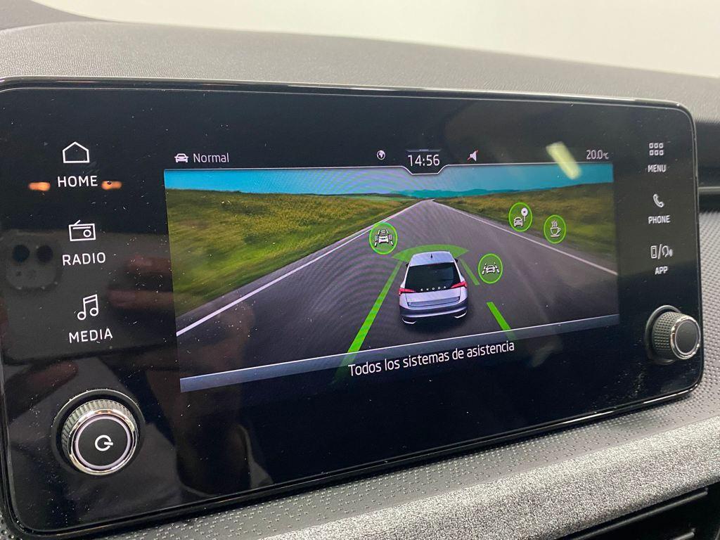 Skoda Scala 1.0 TSI Selection DSG 85 kW (115 CV) - 12