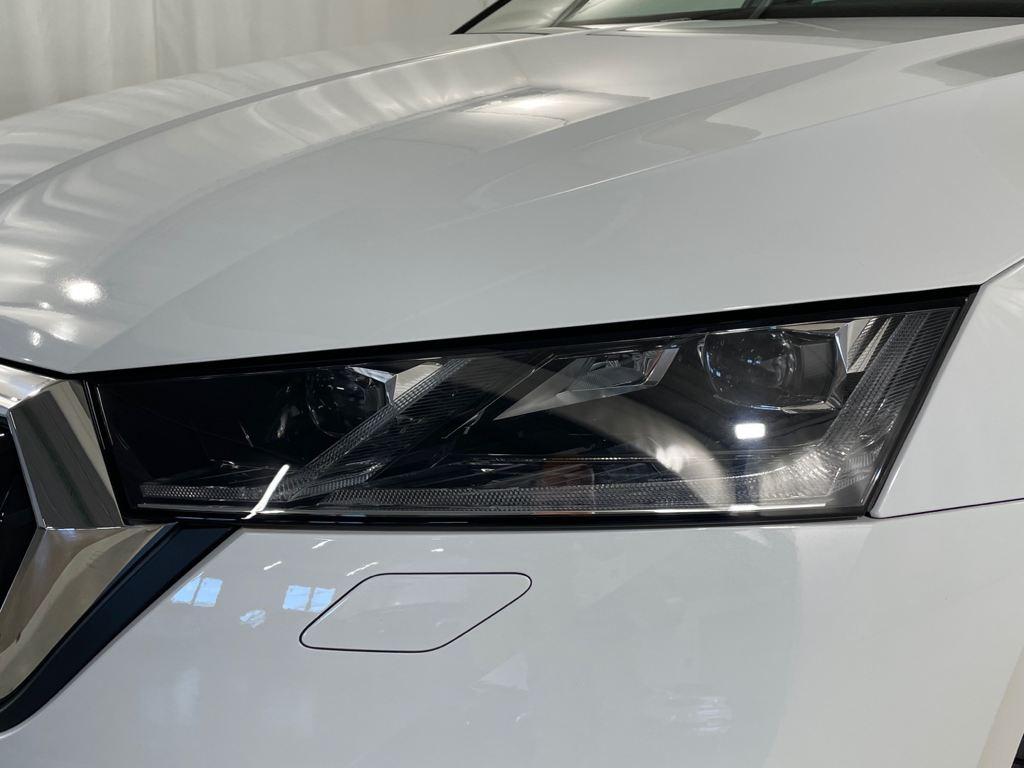 Skoda Octavia Combi 1.4 TSI iV P-HEV Selection DSG 150 kW (204 CV) - 11