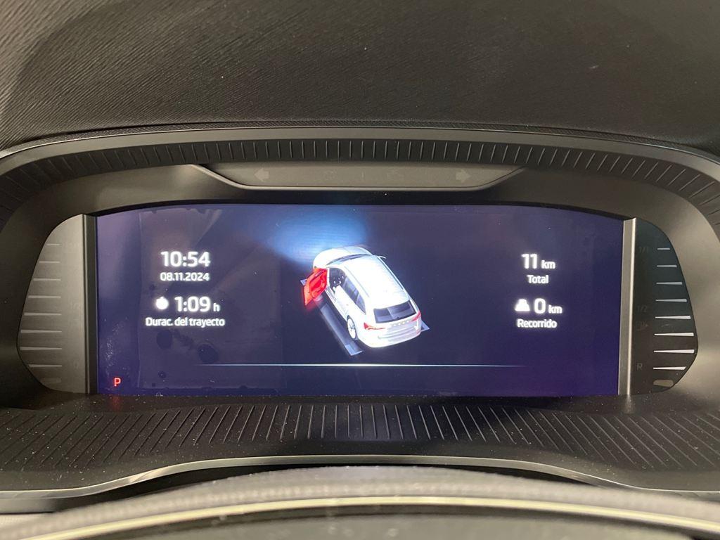 Skoda Octavia Combi 1.4 TSI iV P-HEV Selection DSG 150 kW (204 CV) - 16