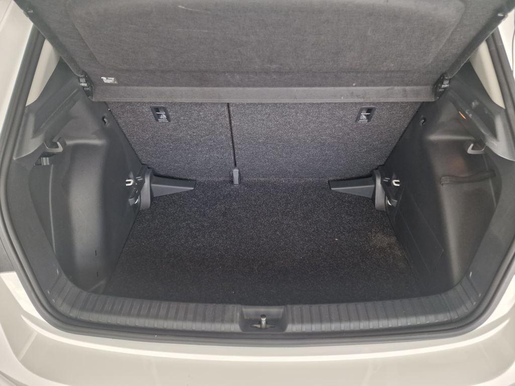 Skoda Fabia 1.0 MPI Selection 59 kW (80 CV) - 6