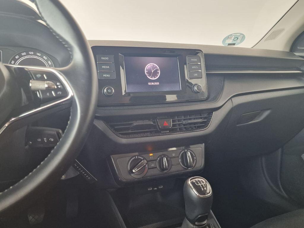 Skoda Fabia 1.0 MPI Selection 59 kW (80 CV) - 8