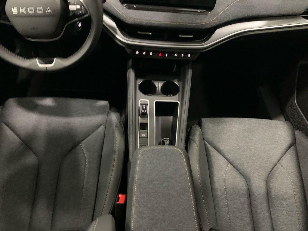 Skoda Elroq 85 82 kWh 210 kW (286 CV) - 10