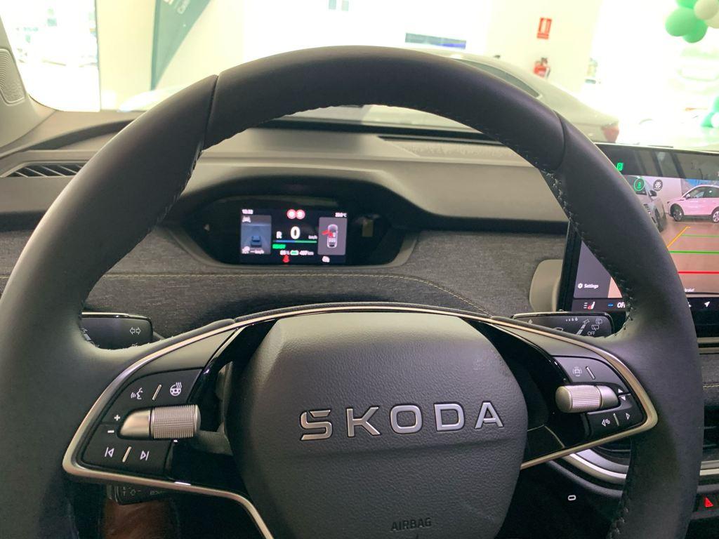 Skoda Elroq 85 82 kWh 210 kW (286 CV) - 12