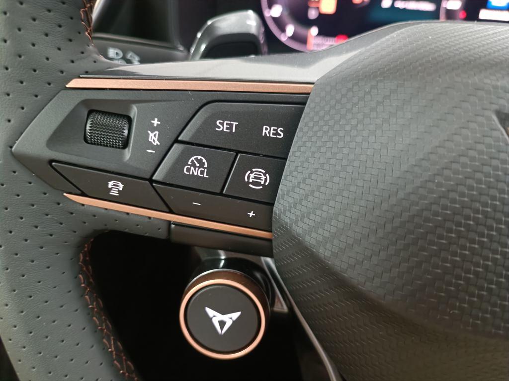 CUPRA Formentor 1.5 TSI e-Hybrid DSG 150 kW (204 CV) - 8