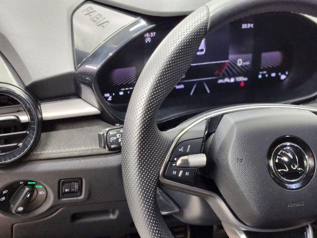 Skoda Fabia 1.0 TSI Design 85 KW (115 CV) - 8