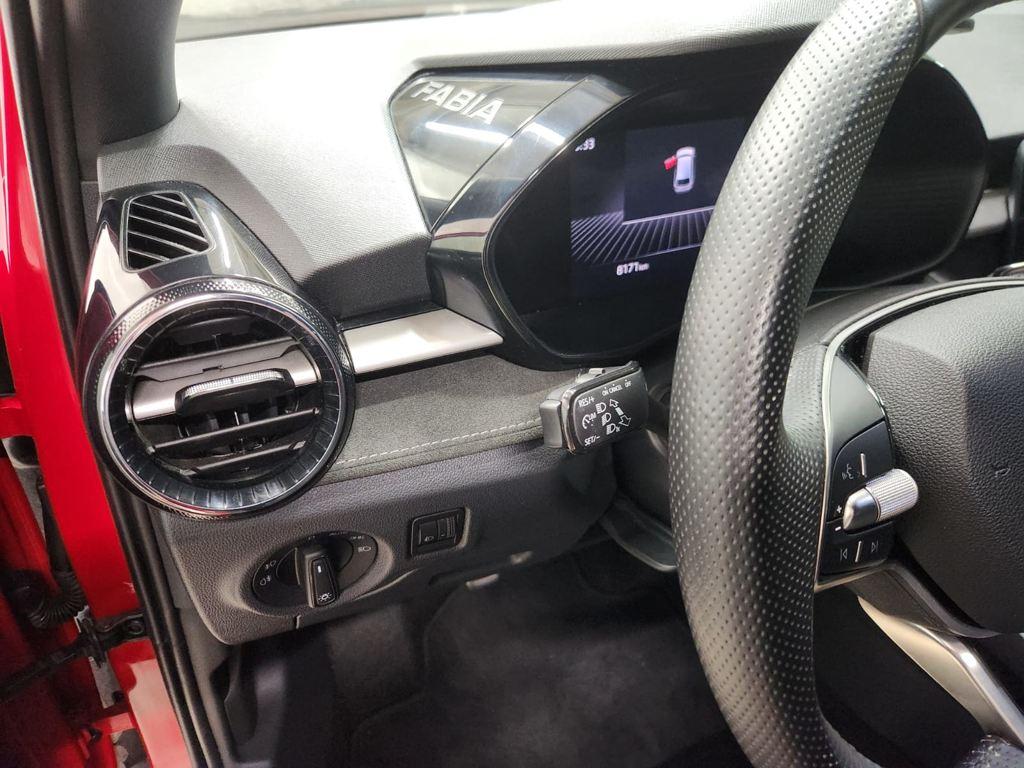 Skoda Fabia 1.0 TSI Design 85 KW (115 CV) - 16