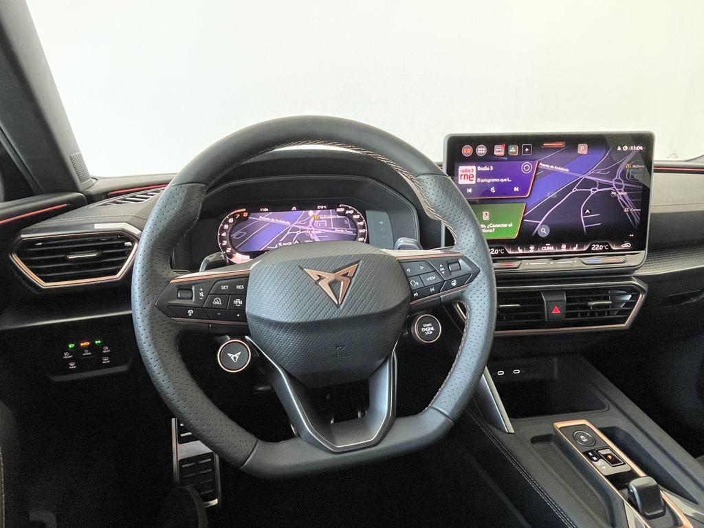 CUPRA Leon Sportstourer 1.5 eTSI DSG 110 kW (150 CV) - 9