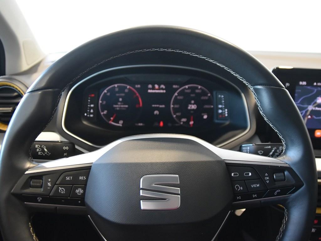 SEAT Arona 1.0 TSI Style XM 81 kW (110 CV) - 16