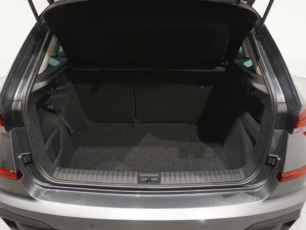 Skoda Kamiq 1.0 TSI Selection DSG 85 kW (115 CV) - 6