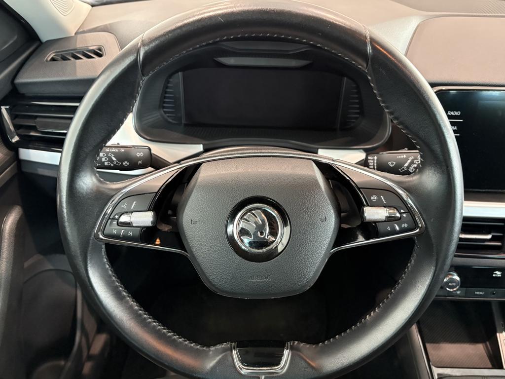 Skoda Kamiq 1.0 TSI Emotion 81 kW (110 CV) - 9