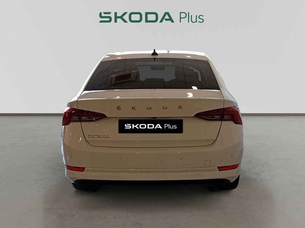Skoda Octavia 1.4 TSI PHEV Ambition DSG 150 kW (204 CV) - 10