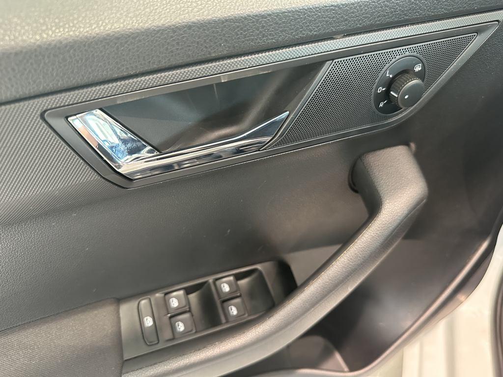 Skoda Fabia 1.0 TSI Ambition Plus 70 kW (95 CV) - 11