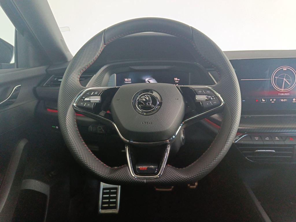 Skoda Octavia Combi 2.0 TSI RS Plus DSG 180 kW (245 CV) - 10