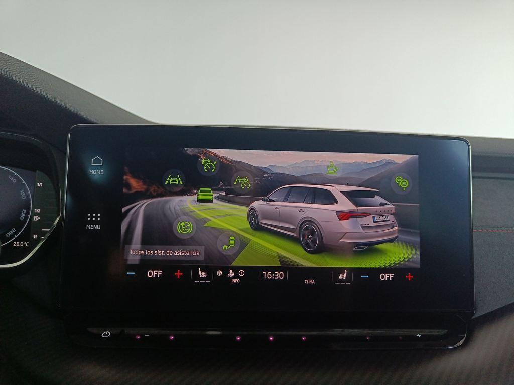 Skoda Octavia Combi 2.0 TSI RS Plus DSG 180 kW (245 CV) - 14