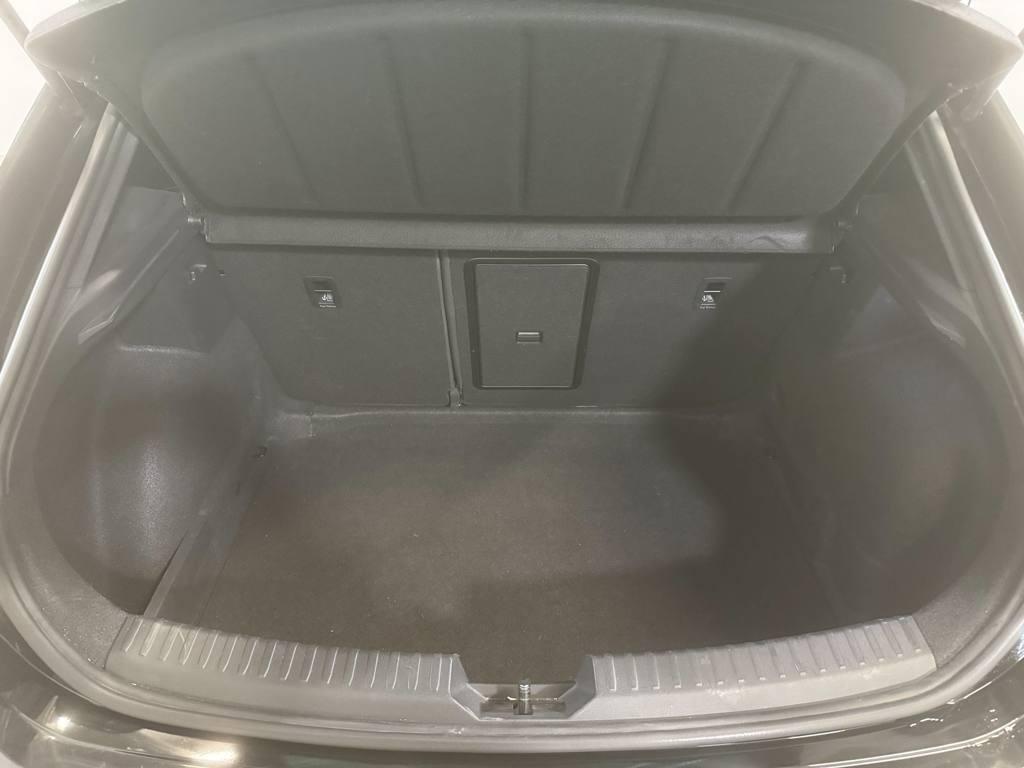 SEAT León 1.5 eTSI S&S FR Go L DSG 110 kW (150 CV) - 6