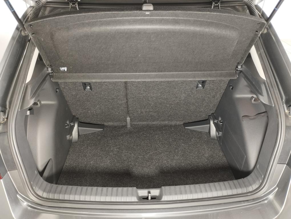 Skoda Fabia 1.0 MPI Selection 59 kW (80 CV) - 6