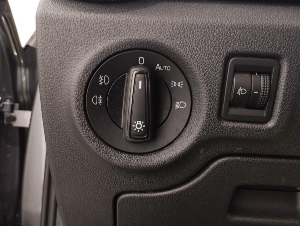 Skoda Fabia 1.0 MPI Selection 59 kW (80 CV) - 16