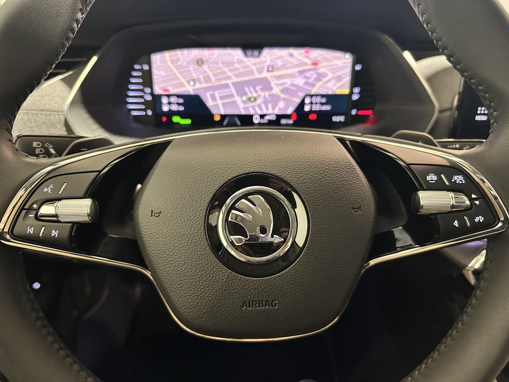 Skoda Octavia Combi 1.4 TSI iV P-HEV Selection DSG 150 kW (204 CV) - 9