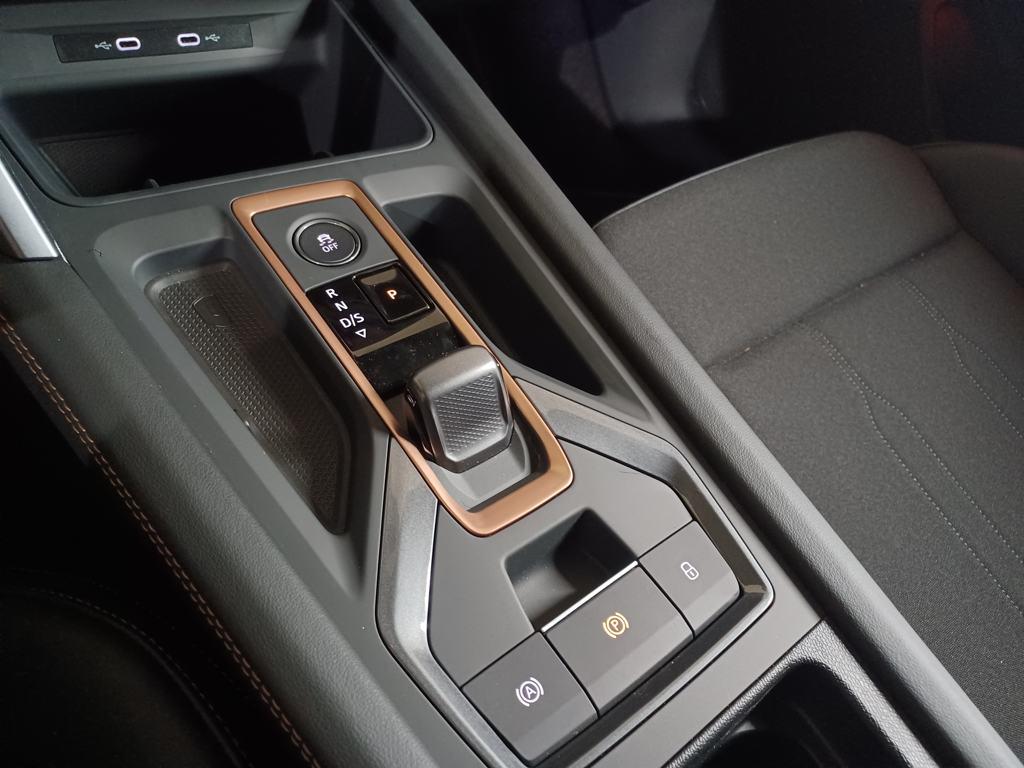 CUPRA León 1.5 eTSI DSG 110 kW (150 CV) - 16