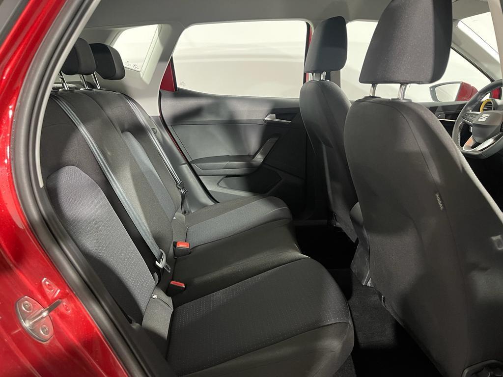 SEAT Arona 1.0 TSI Style XM 81 kW (110 CV) - 5