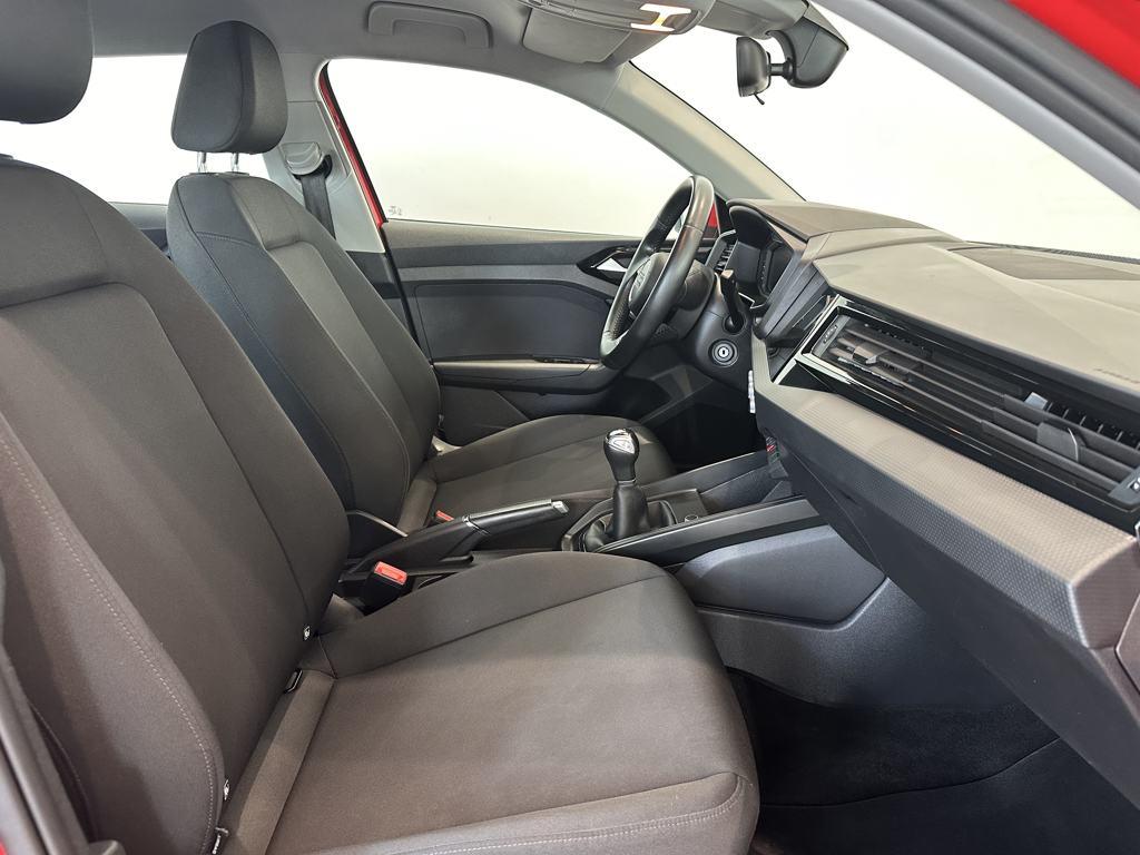 Audi A1 Sportback Advanced 25 TFSI 70 kW (95 CV) - 4