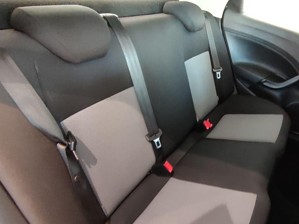 SEAT Ibiza 1.0 MPI Reference 59 kW (80 CV) - 5