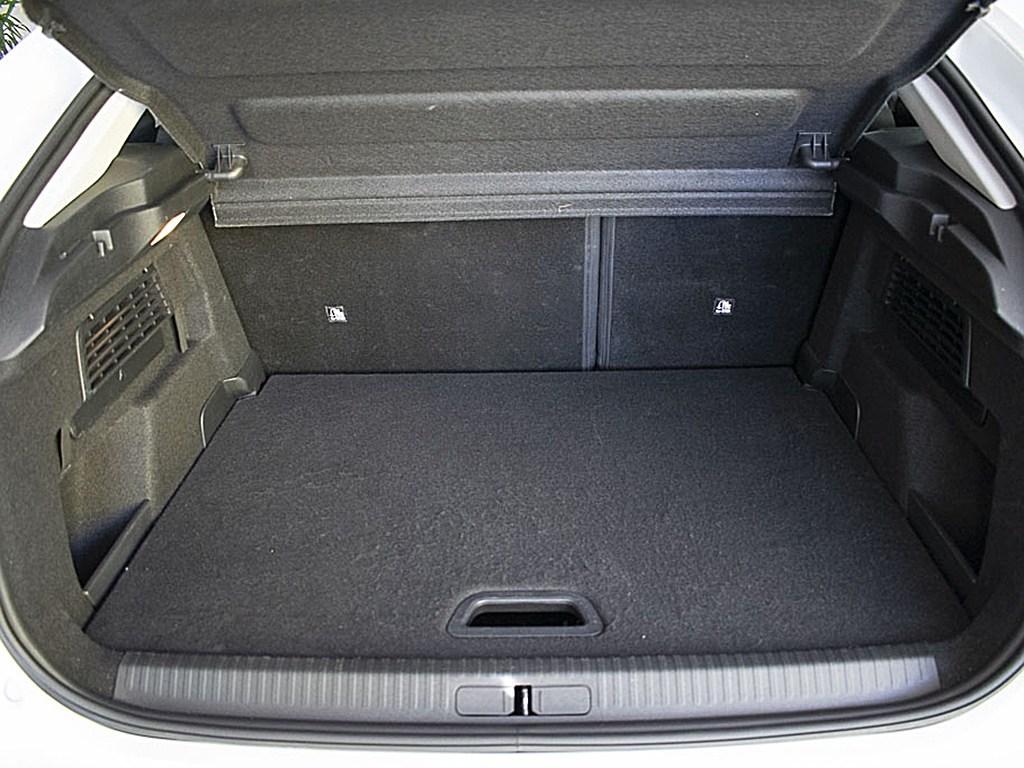 Citroen C4 PureTech 130 S&S 6v Feel Pack 96 kW (130 CV) - 6