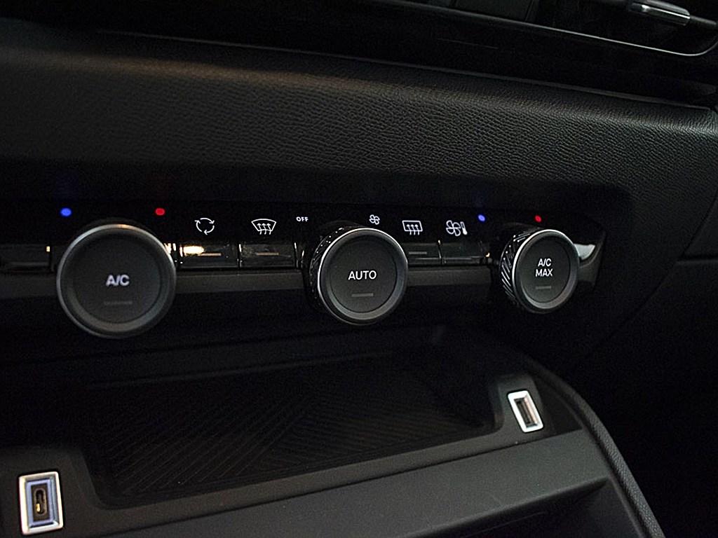 Citroen C4 PureTech 130 S&S 6v Feel Pack 96 kW (130 CV) - 9