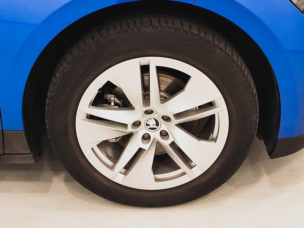 Skoda Enyaq BEV IV 80 150 kW (204 CV) 82kWh - 7