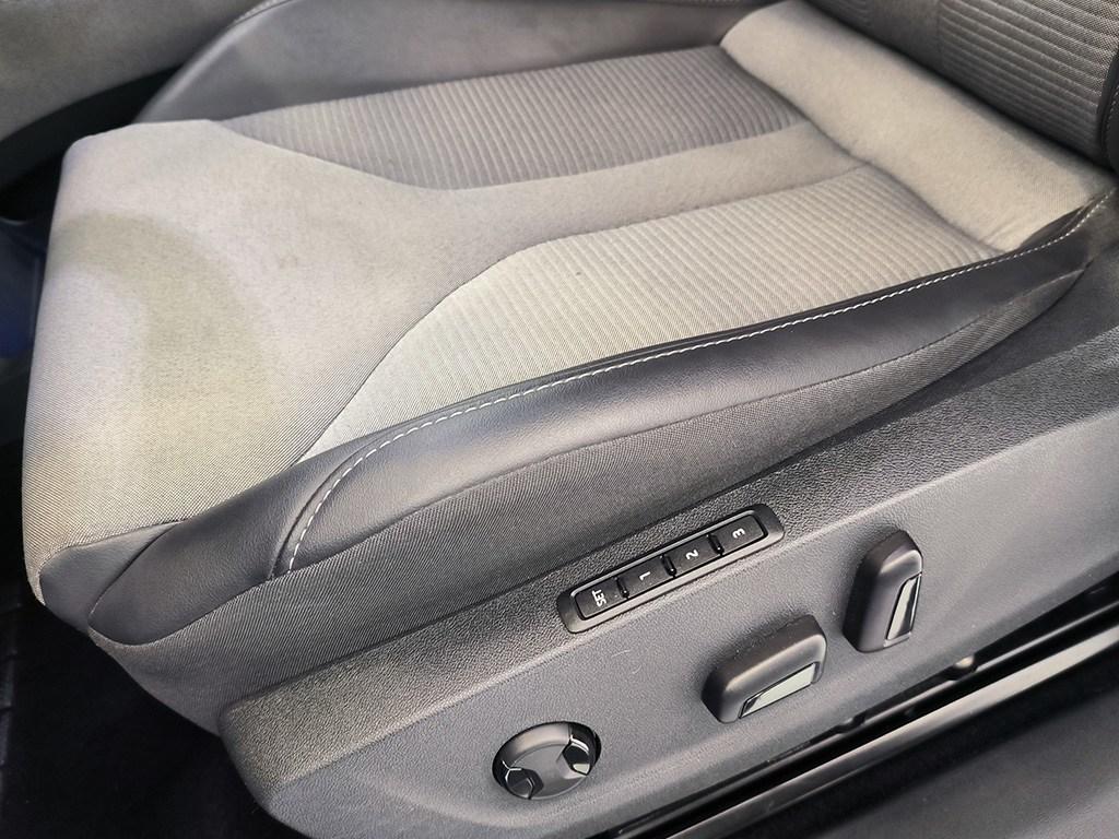 Skoda Enyaq BEV IV 80 150 kW (204 CV) 82kWh - 9