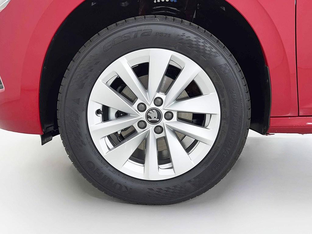 Skoda Kamiq 1.0 TSI Selection 85 kW (115 CV) - 7