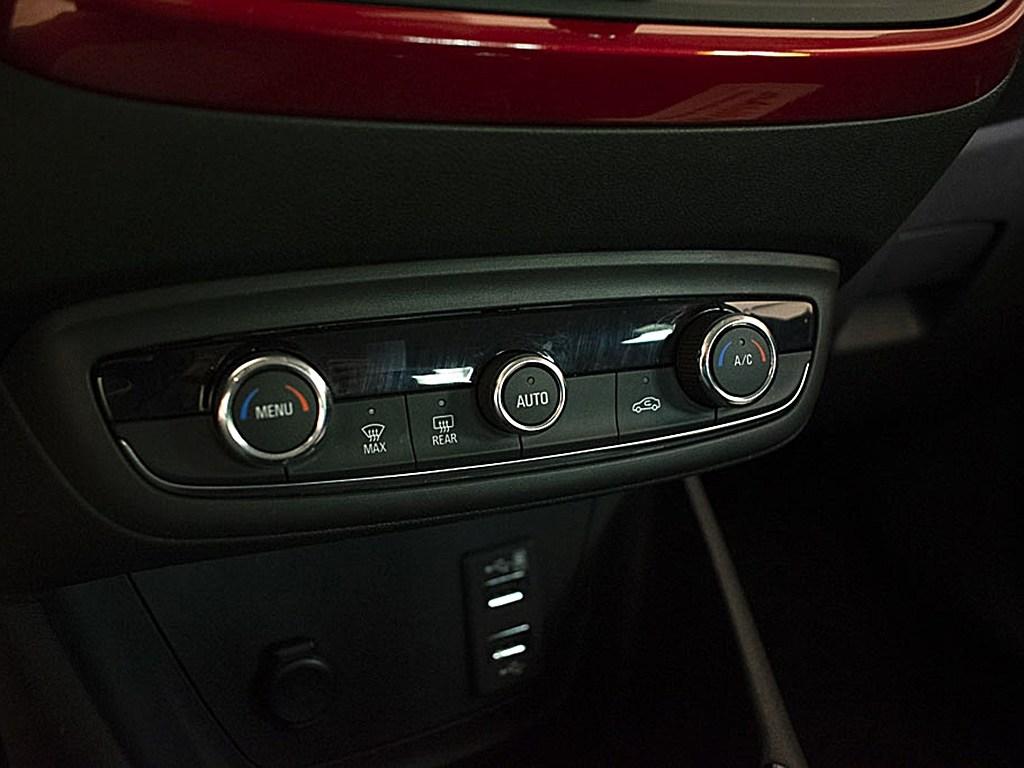 Opel Crossland 1.2 GS Line 81 kW (110 CV) - 9