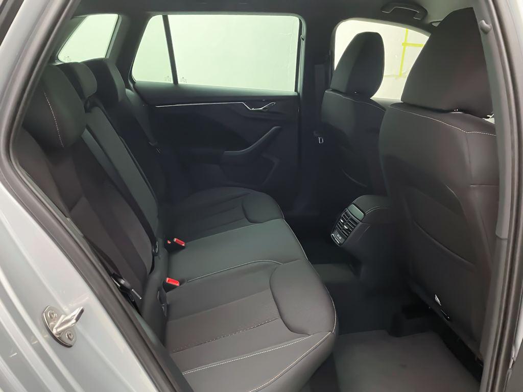 Skoda Kamiq 1.5 TSI Scout DSG 110 kW (150 CV) - 5