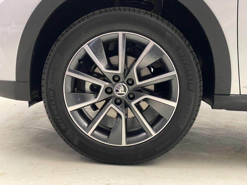 Skoda Kamiq 1.5 TSI Scout DSG 110 kW (150 CV) - 7