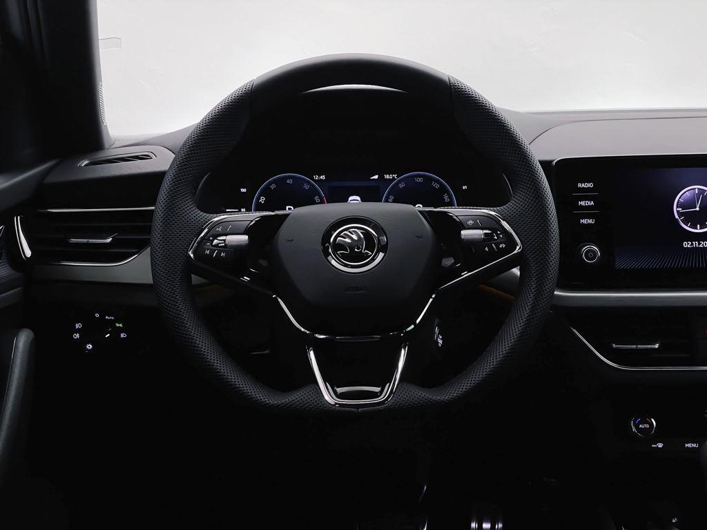 Skoda Kamiq 1.5 TSI Scout DSG 110 kW (150 CV) - 8