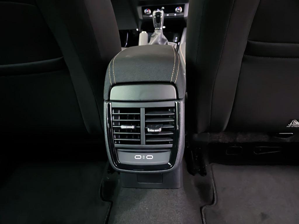 Skoda Kamiq 1.5 TSI Scout DSG 110 kW (150 CV) - 16