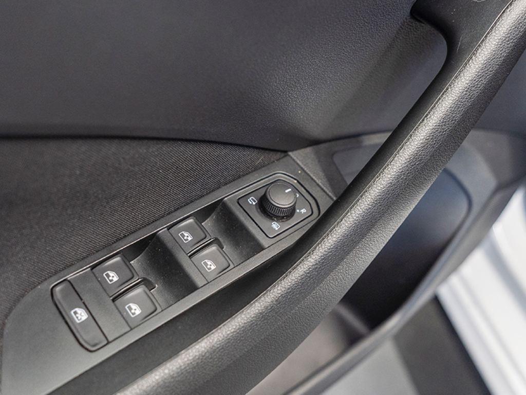 Skoda Kamiq 1.0 TSI Selection DSG 85 kW (115 CV) - 17