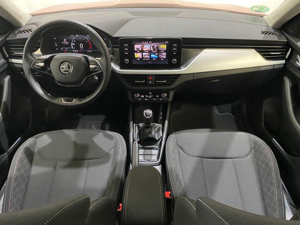 Skoda Kamiq 1.0 TSI Ambition 70 kW (95 CV) - 3