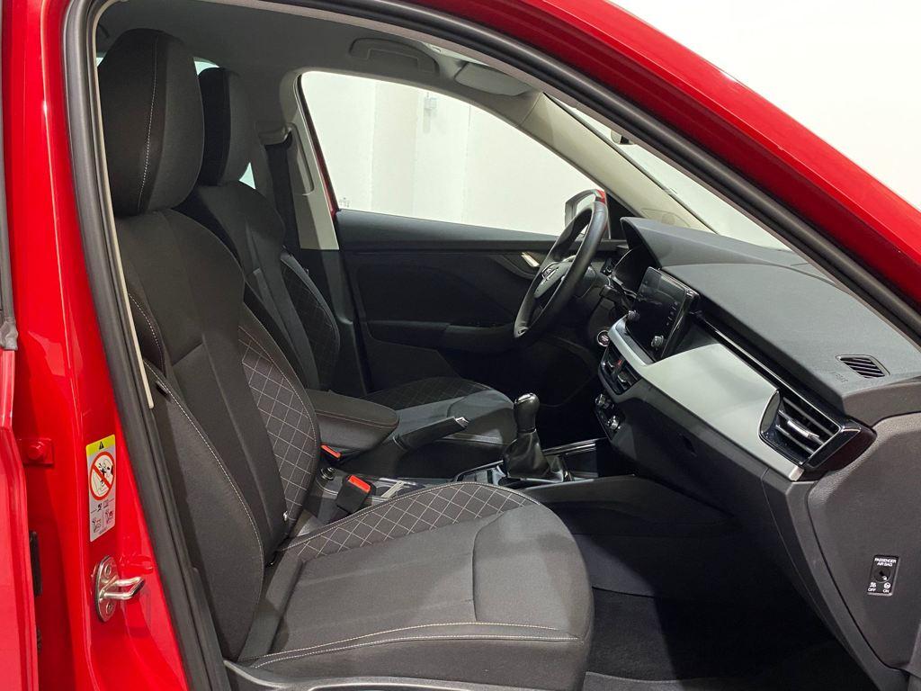 Skoda Kamiq 1.0 TSI Ambition 70 kW (95 CV) - 4