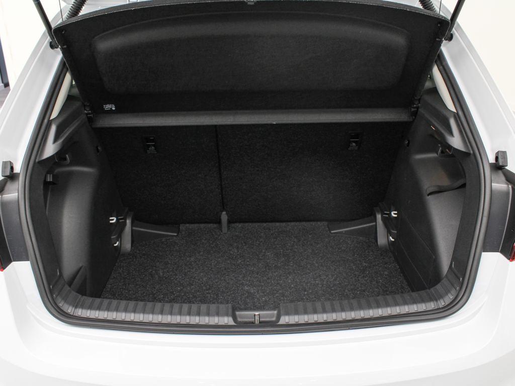 Skoda Fabia 1.0 TSI Selection 85 kW (115 CV) - 6