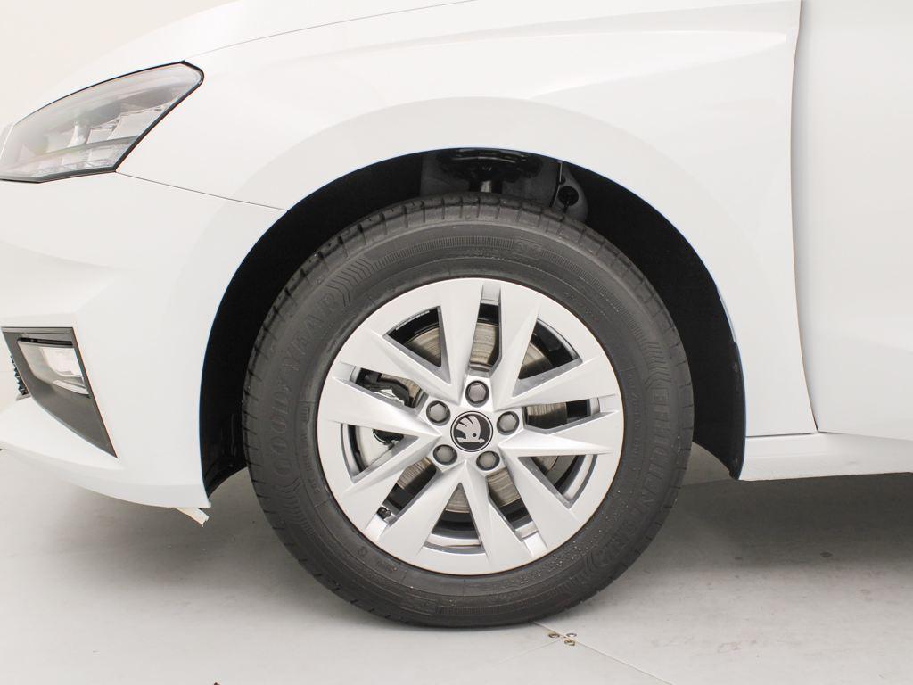 Skoda Fabia 1.0 TSI Selection 85 kW (115 CV) - 7