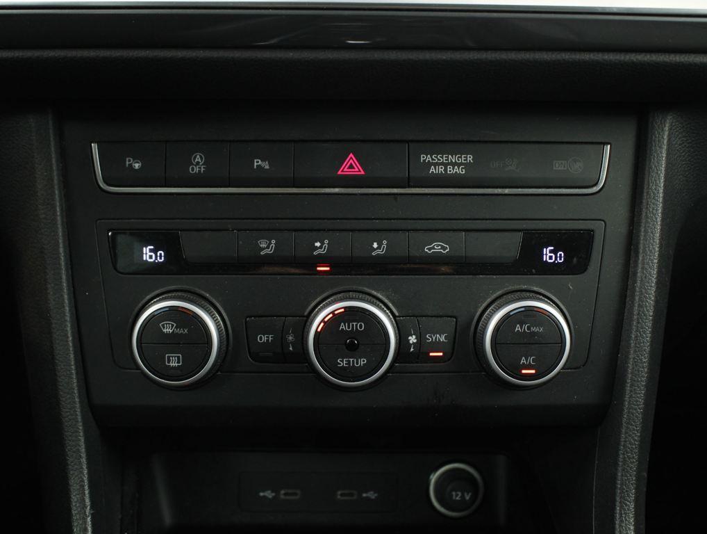 SEAT Ateca 1.5 TSI S&S Style Go DSG 110 kW (150 CV) - 10