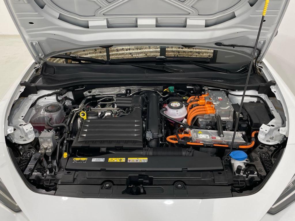 SEAT León 1.4 e-Hybrid S&S FR XL DSG 150 kW (204 CV) - 13