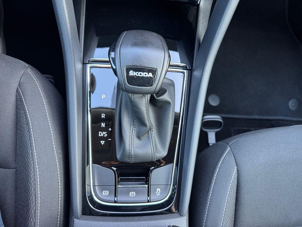 Skoda Karoq 1.5 TSI ACT Selection DSG 110 kW (150 CV) - 13