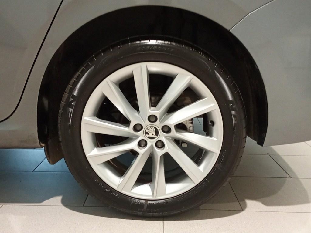 Skoda Scala 1.0 TSI Selection DSG 85 kW (115 CV) - 7