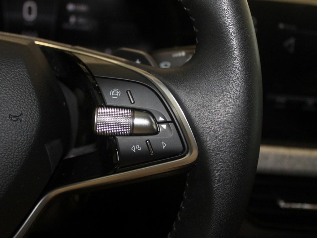 Skoda Scala 1.0 TSI Selection DSG 85 kW (115 CV) - 9