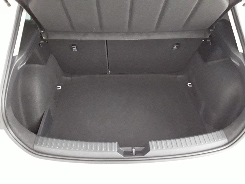 SEAT León 2.0 TDI Style XL Vision DSG 110 kW (150 CV) - 6