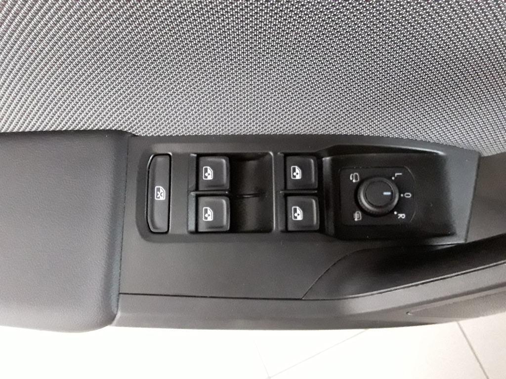 SEAT León 2.0 TDI Style XL Vision DSG 110 kW (150 CV) - 13